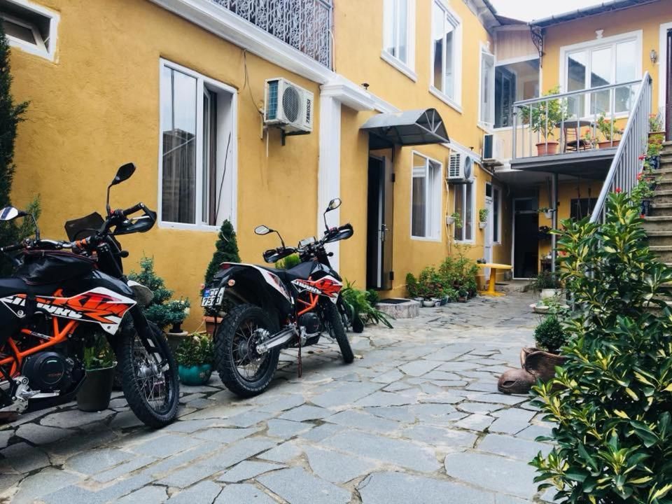 Гостевой дом Golden flower Кутаиси