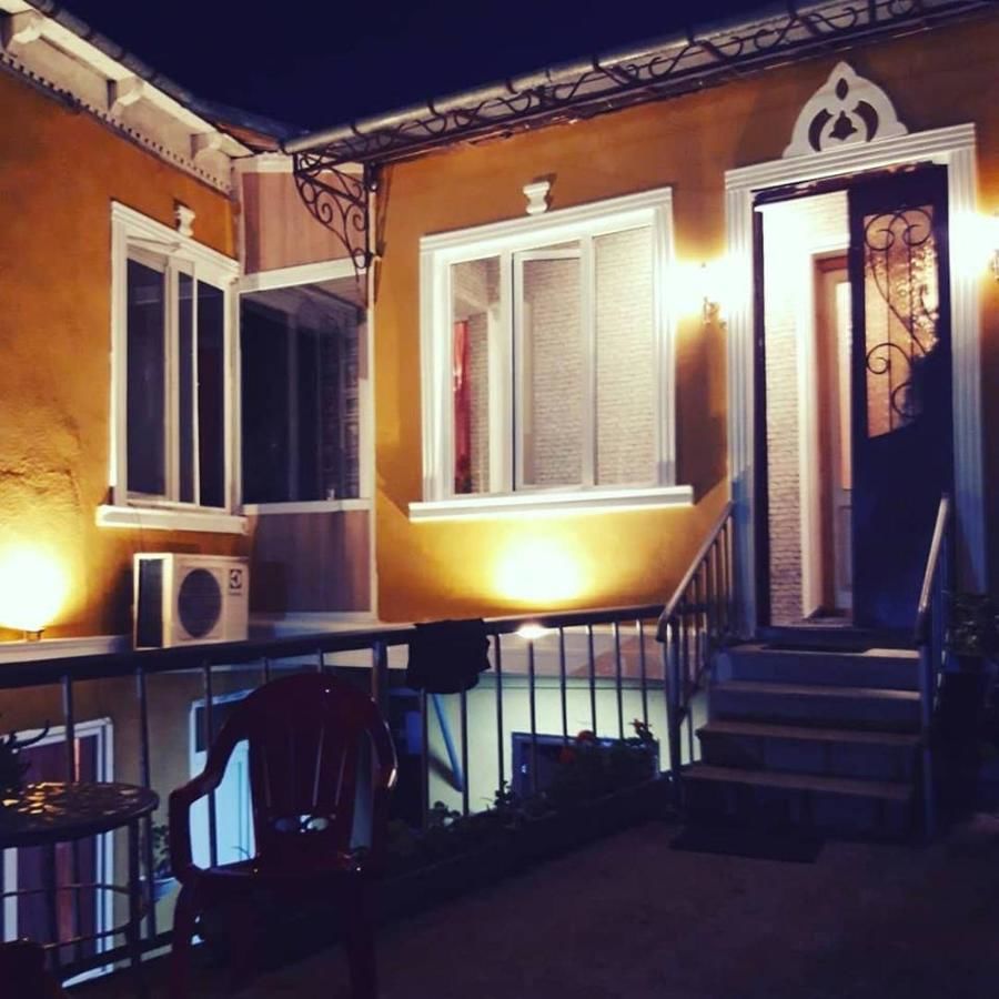 Гостевой дом Golden flower Кутаиси